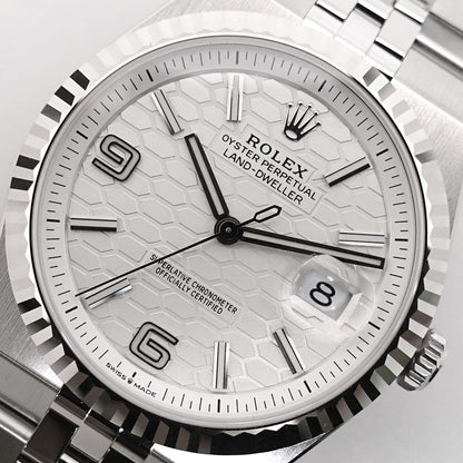Rolex Land White Dial Honeycomb Motif Flat Jubilee — view 2