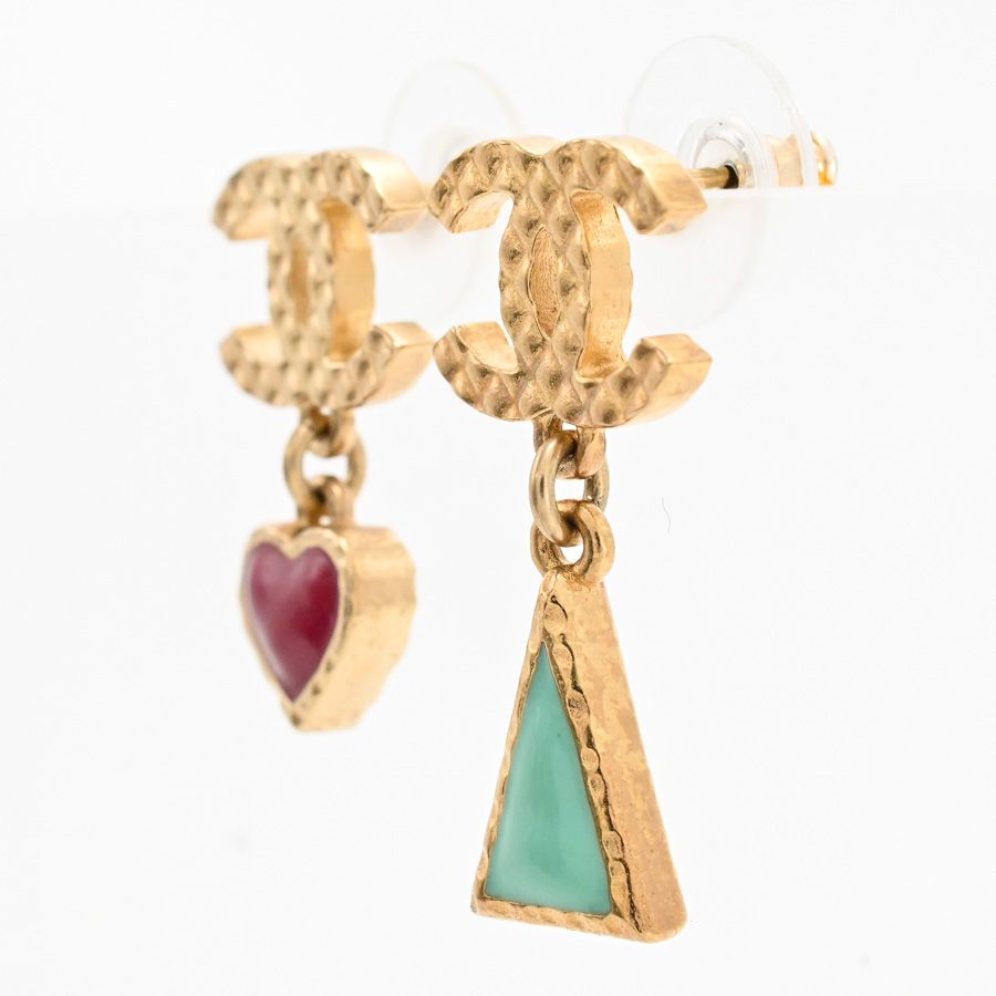 Chanel Earrings Gold — view 2