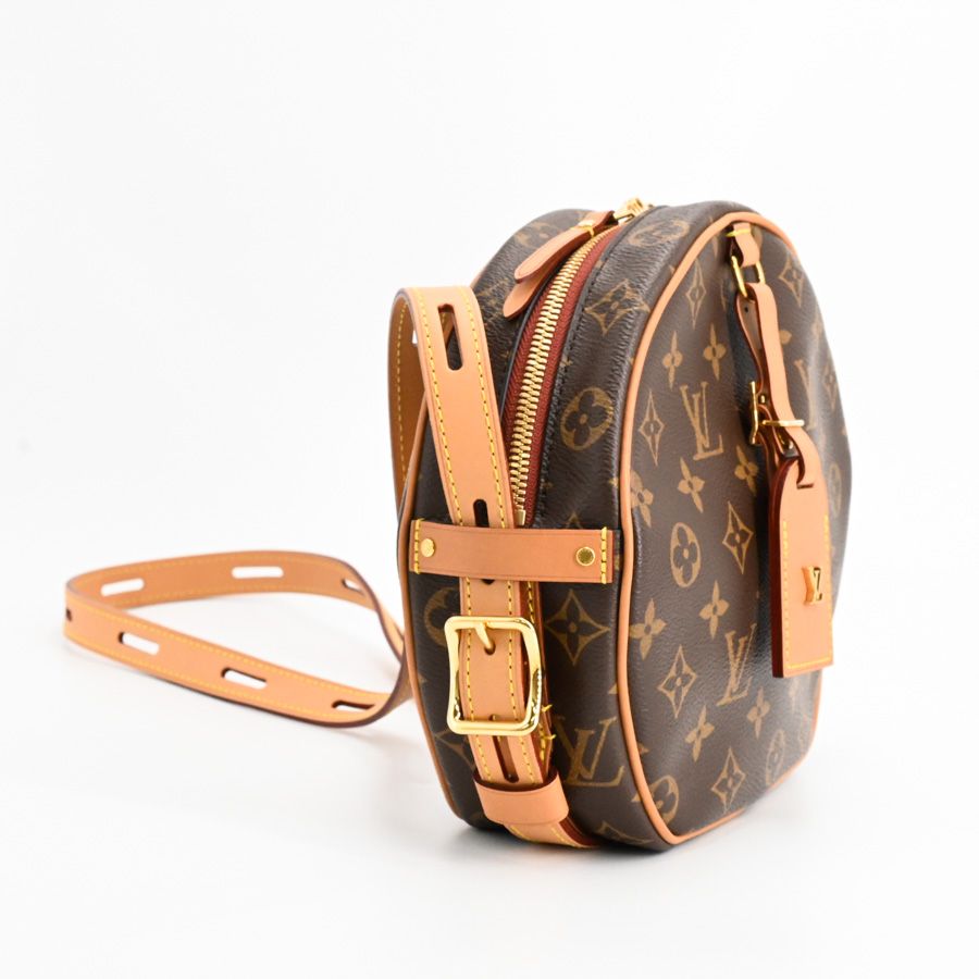 Louis Vuitton Shoulder Bag MM — view 2