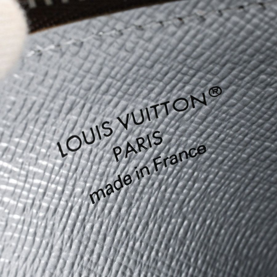 Louis Vuitton Card Case Holder Romy — view 5