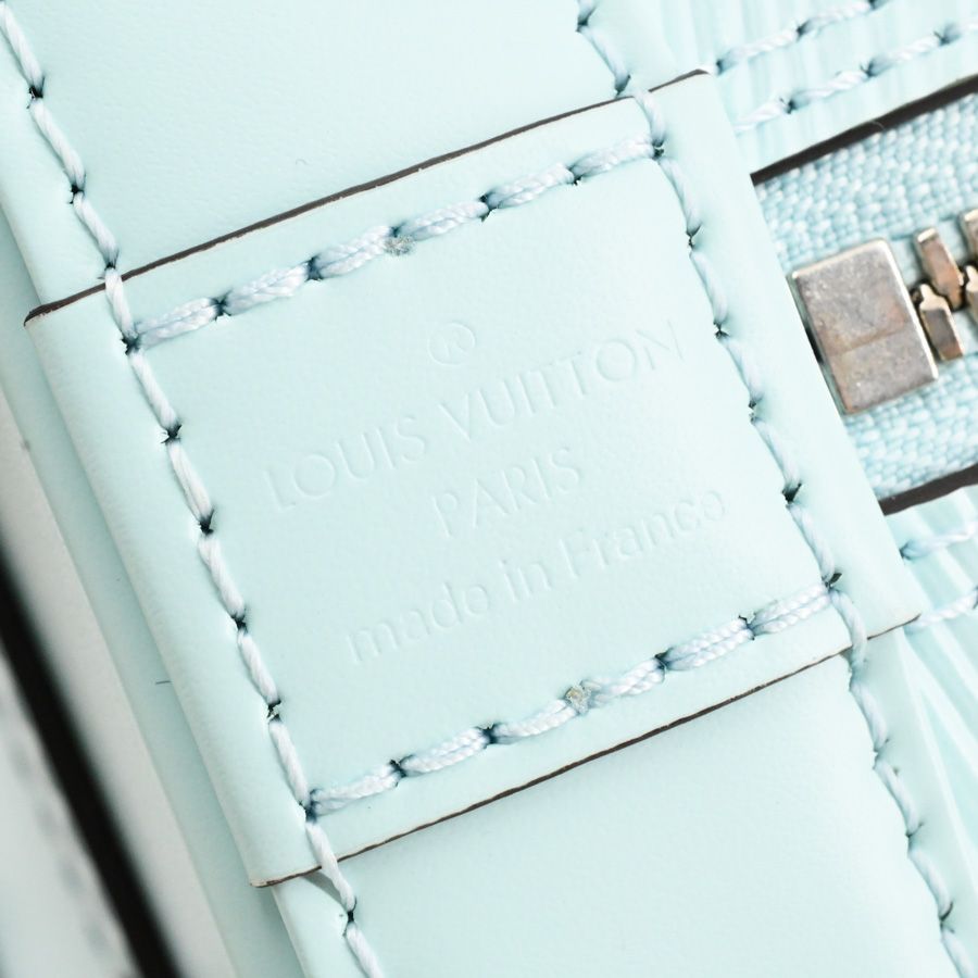 Louis Vuitton Handbag Alma BB — view 6