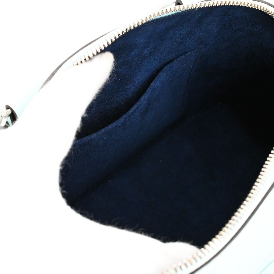 Louis Vuitton Handbag Alma BB — view 4