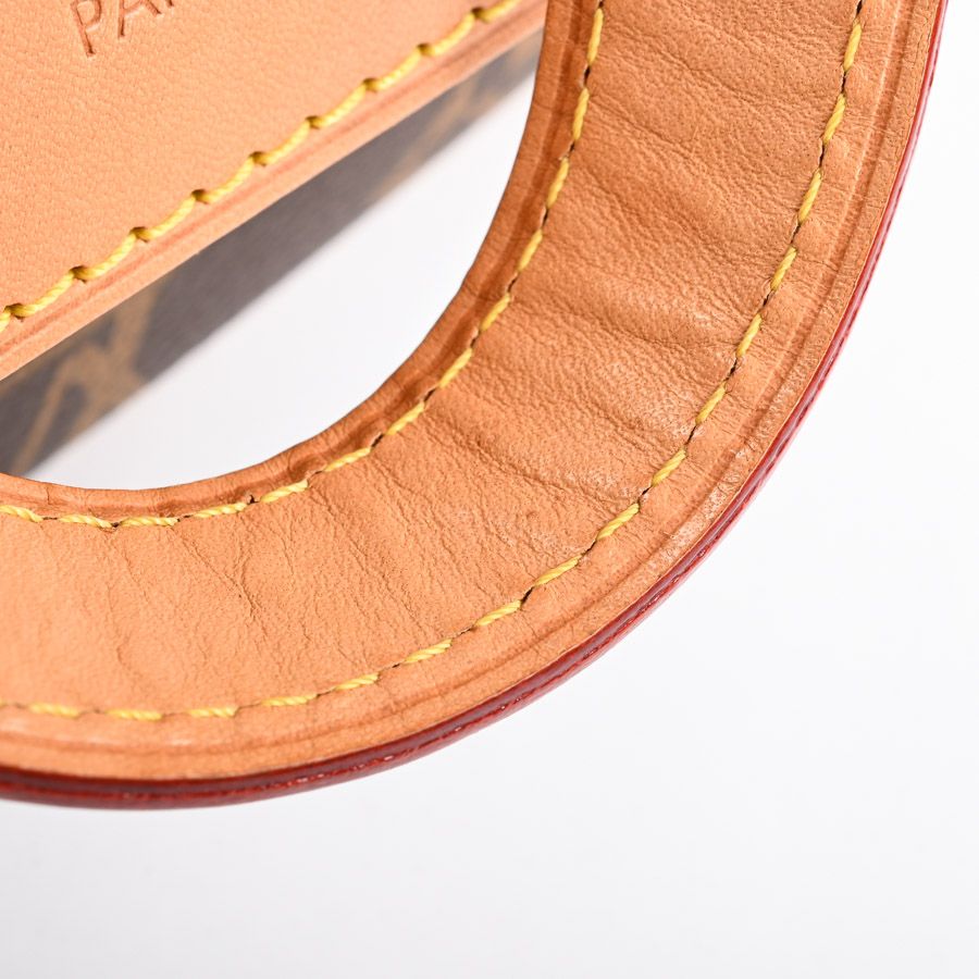 Louis Vuitton Clutch Dopp Kit — view 7