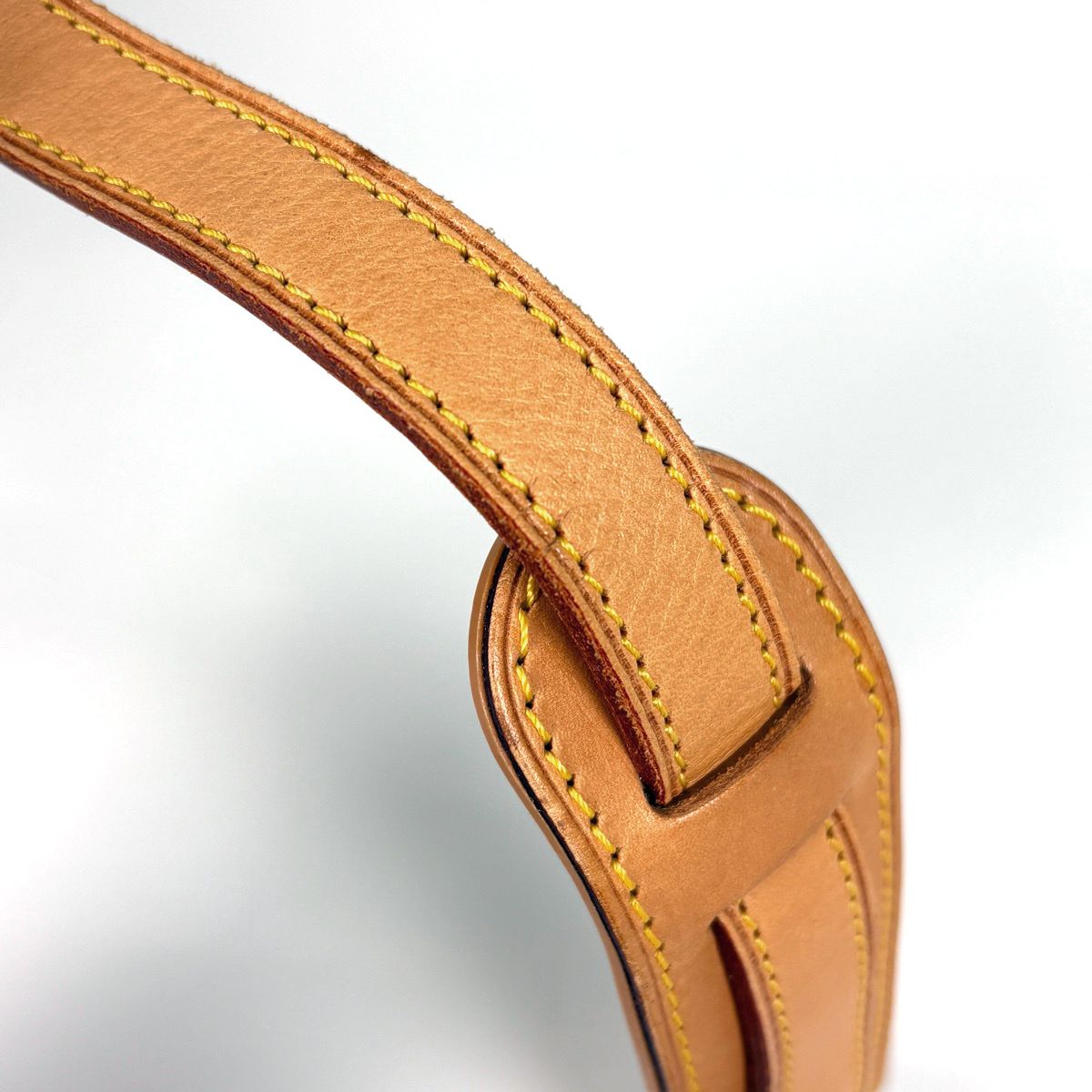 Louis Vuitton Sologne Crossbody Shoulder Bag Monogram Brown — view 7