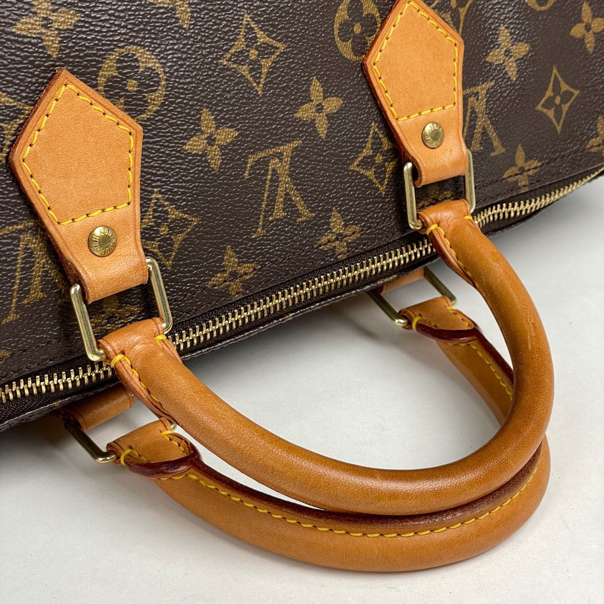 Louis Vuitton Speedy 40 Handbag Monogram Brown — view 6