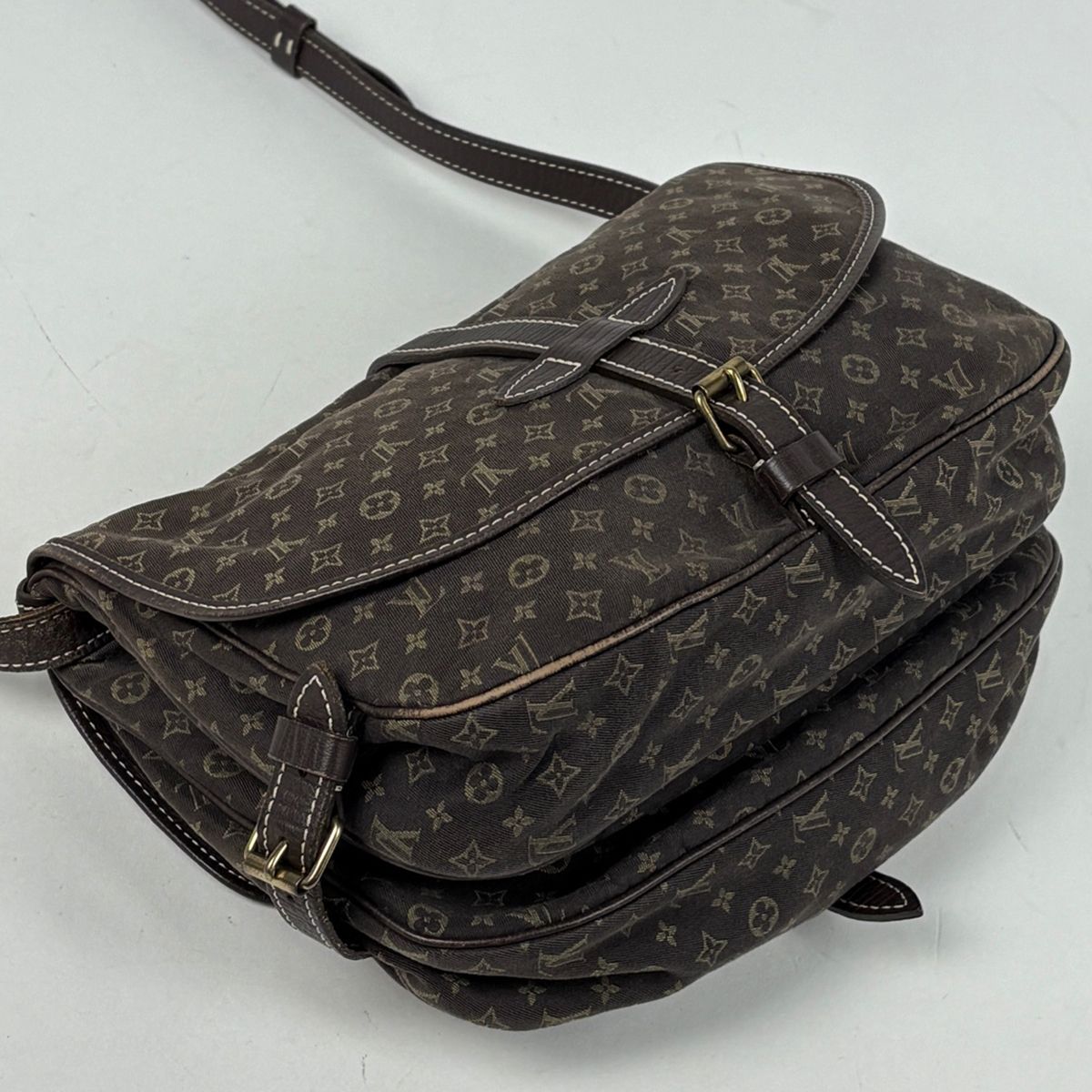 Louis Vuitton Saumur 30 Crossbody Shoulder Bag Monogram Mini Lin — view 2