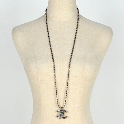Chanel CC Logo Line Necklace Silver Plating — view 5
