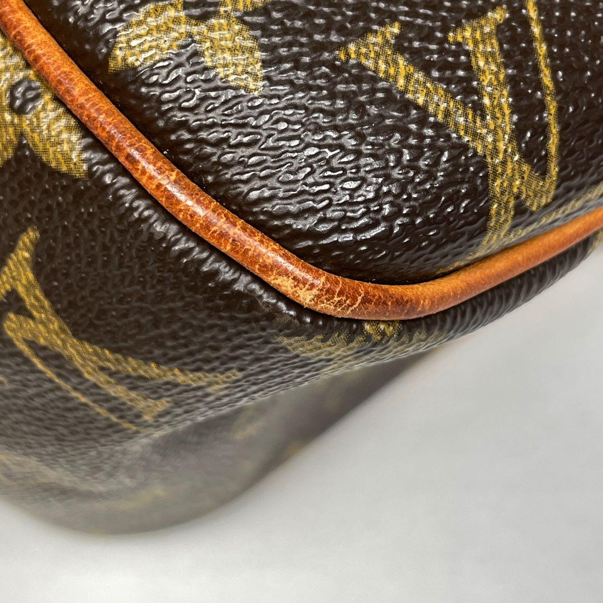 Louis Vuitton Shoulder Bag Tote Monogram Brown — view 3