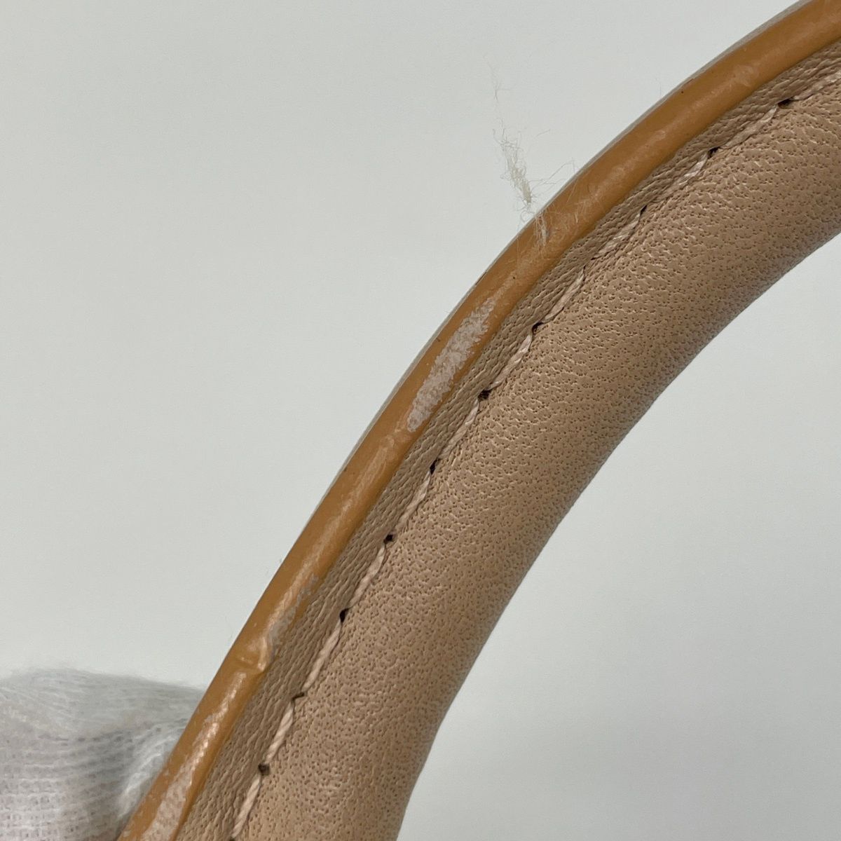 Loewe Amazona 28 Anagram Handbag Leather Beige — view 6