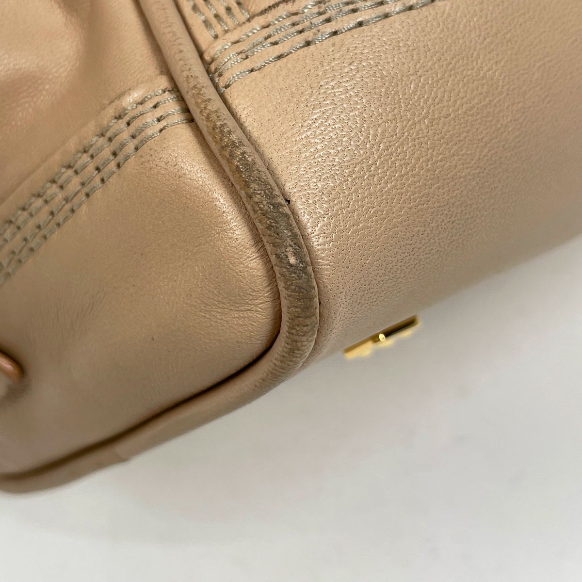 Loewe Amazona 28 Anagram Handbag Leather Beige — view 3