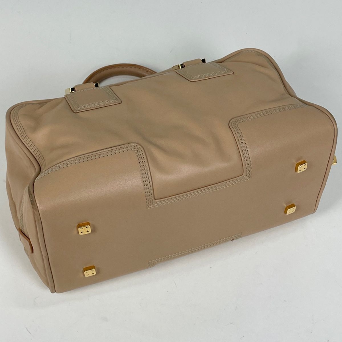 Loewe Amazona 28 Anagram Handbag Leather Beige — view 2