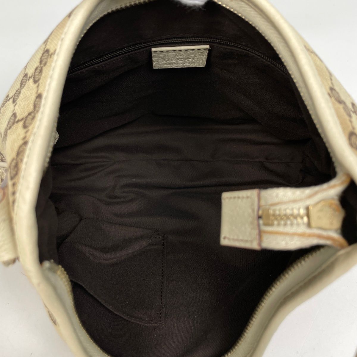 Gucci GG Pattern Shoulder Bag Abbey Canvas Beige — view 7