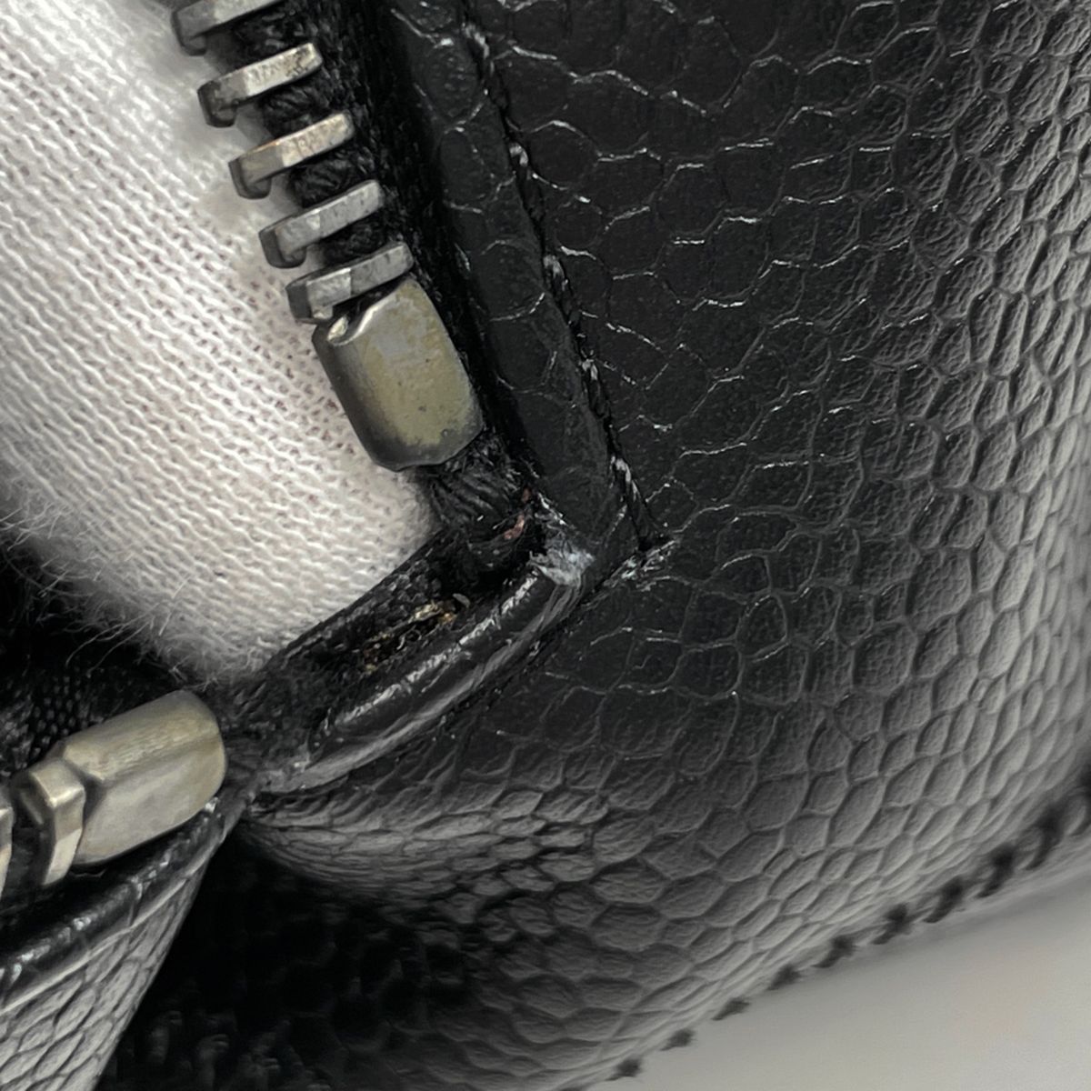 Chanel Choco Bar Mini Handbag Leather Black — view 4