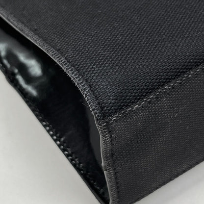 Gucci Logo Shoulder Bag Canvas Black — view 3