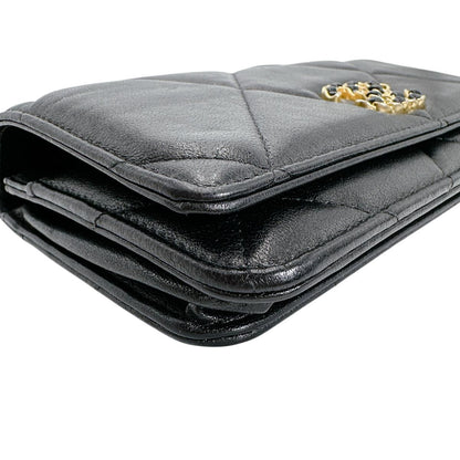Chanel Lambskin Chain Wallet 19 Shoulder Bag Black — view 7