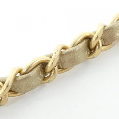 Chanel Shoulder Bag Gold — view 7