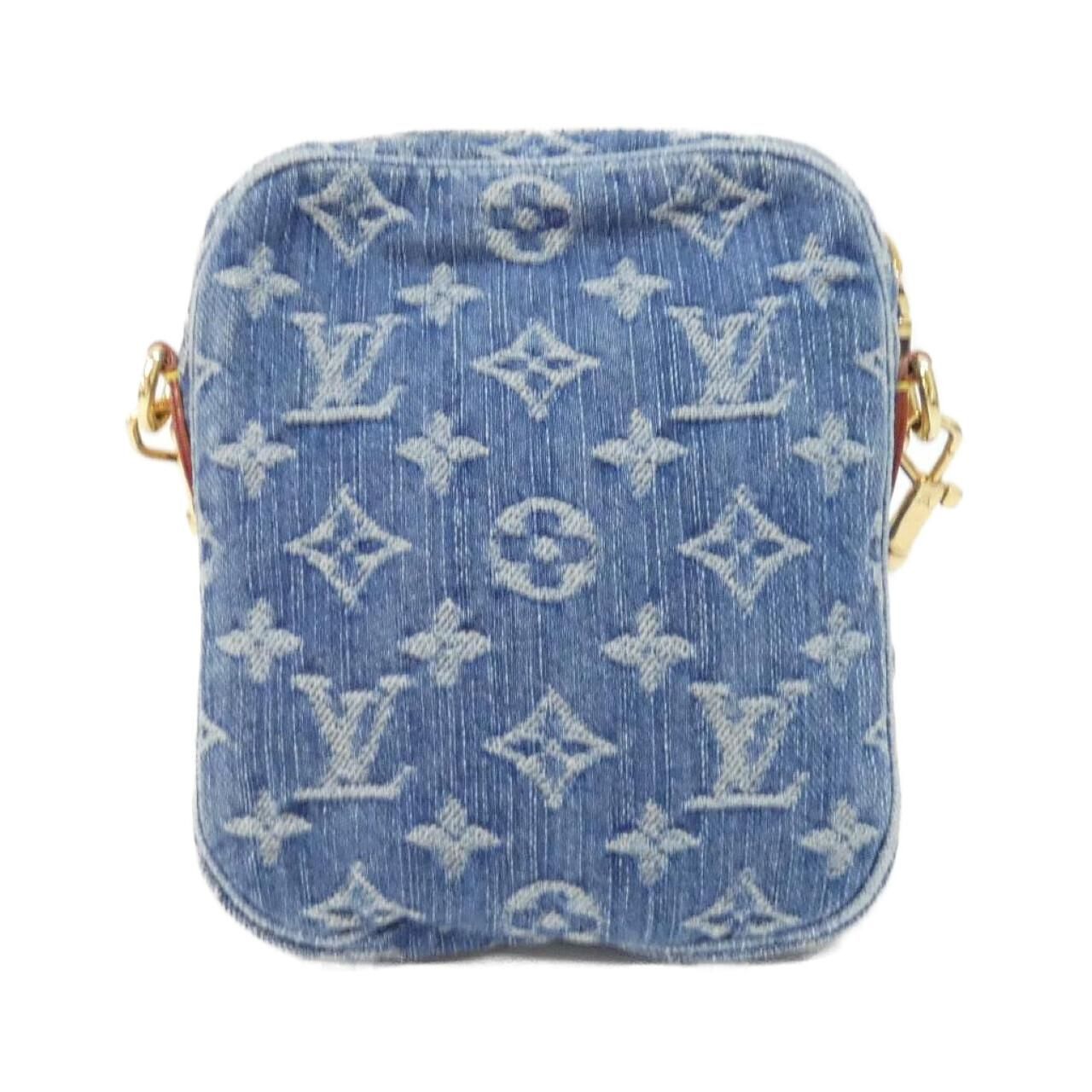 Louis Vuitton LV Pochette Shoulder Bag — view 2
