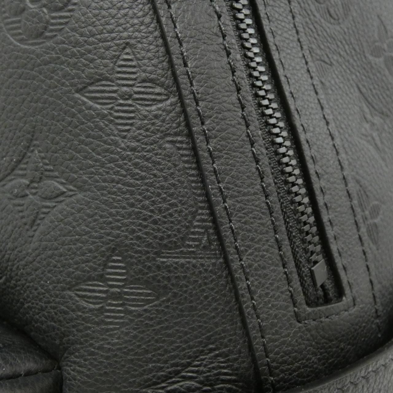 Louis Vuitton Monogram Shadow Discovery Backpack PM Sac — view 6