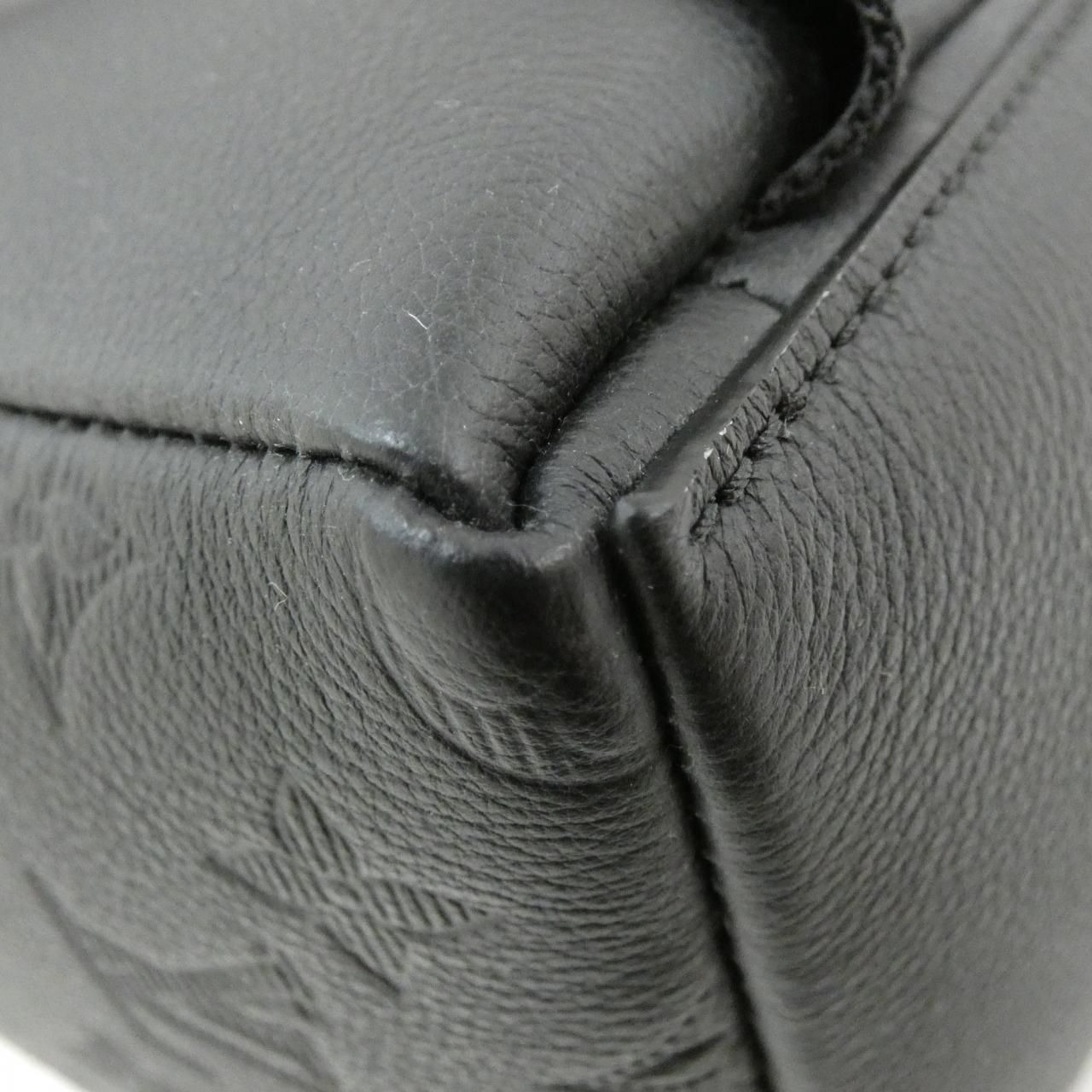 Louis Vuitton Monogram Shadow Discovery Backpack PM Sac — view 3