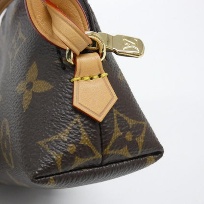 Louis Vuitton Monogram Pouch — view 4