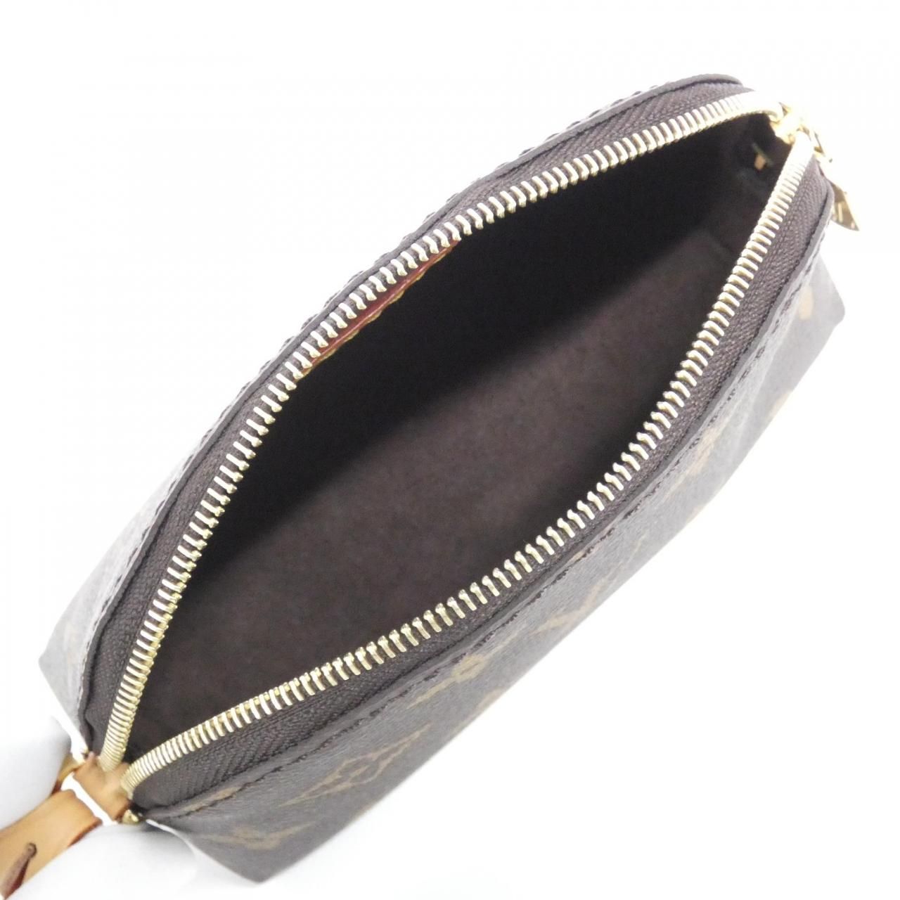 Louis Vuitton Monogram Pouch — view 6