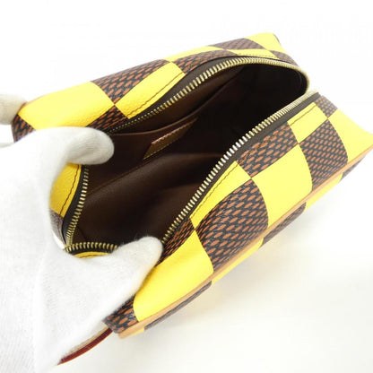 Louis Vuitton Damier Treeto Pouch — view 5