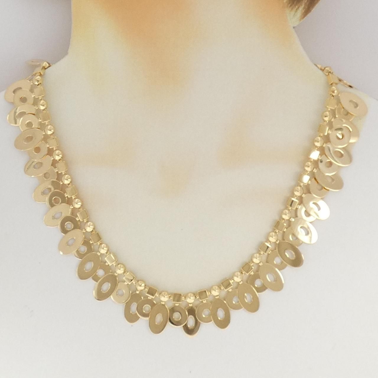 Bvlgari Lucia Necklace Gold — view 6