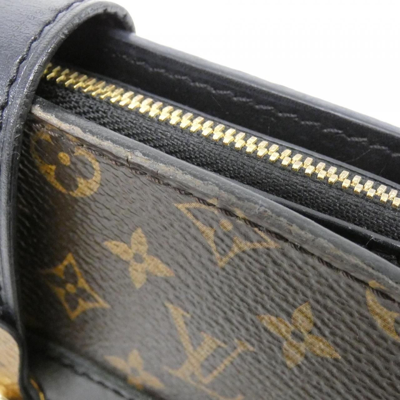 Louis Vuitton Monogram Ninela Shoulder Bag — view 4