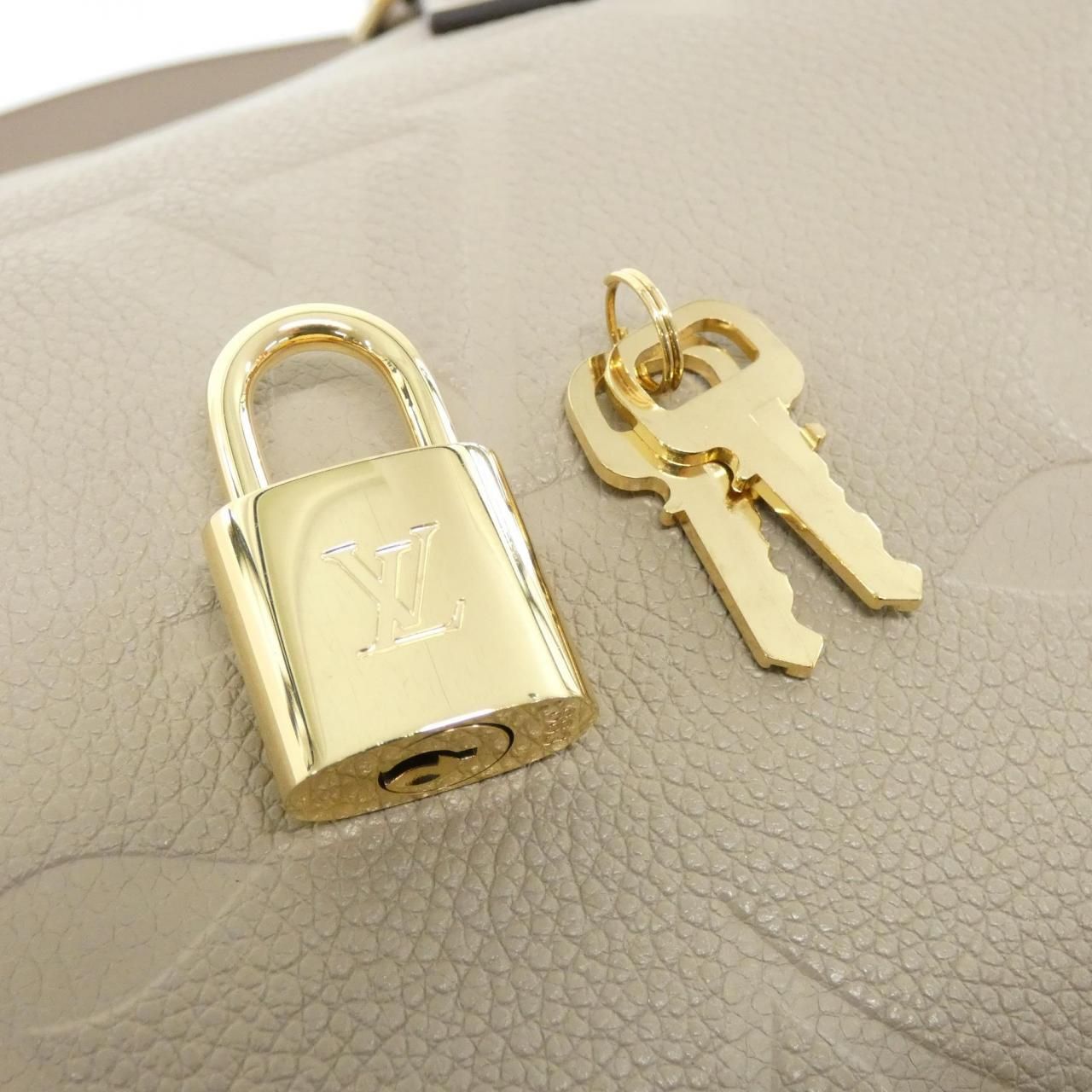 Louis Vuitton Monogram Empreinte Speedy Bandouliere 25 cm Boston Bag — view 3