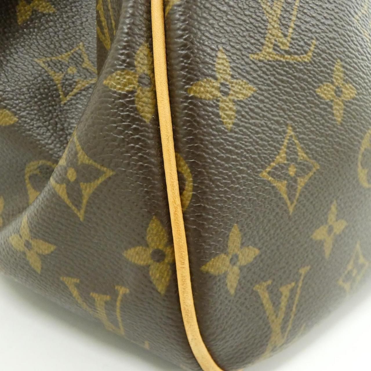 Louis Vuitton Monogram Batignolles Oriental Bag — view 7