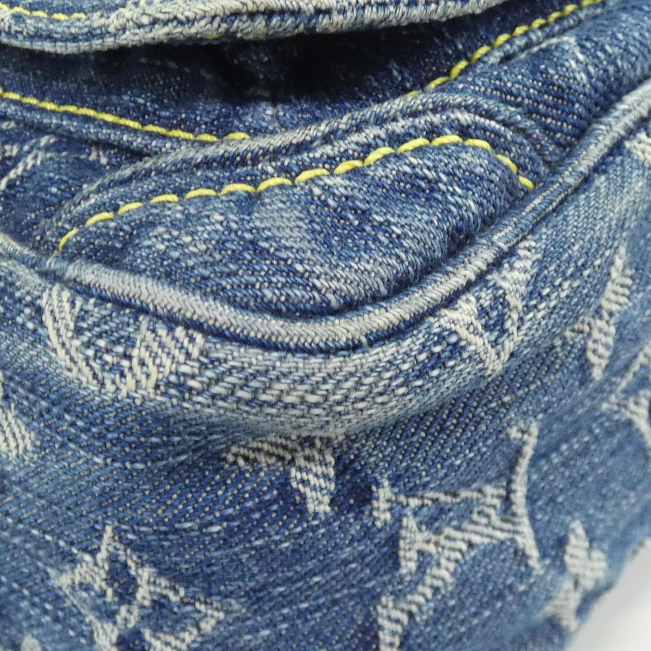 Louis Vuitton Monogram Denim Shoulder Bag — view 3