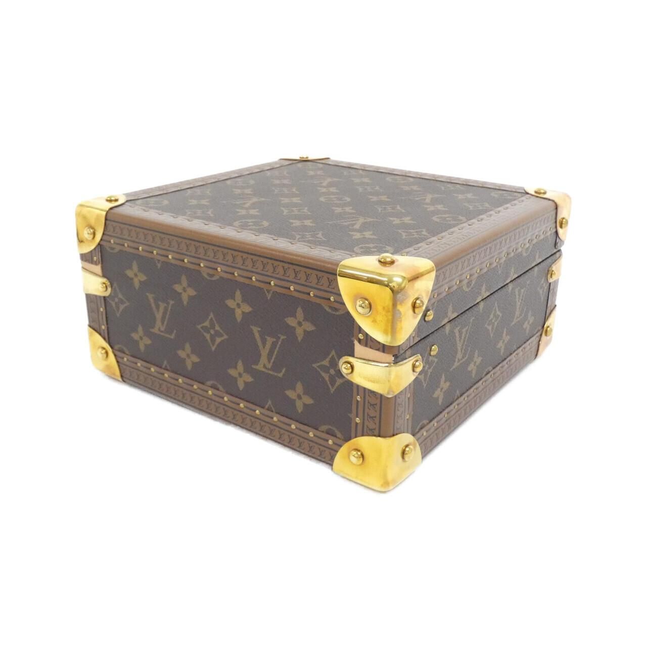 Louis Vuitton Monogram Kore Ju Case — view 2