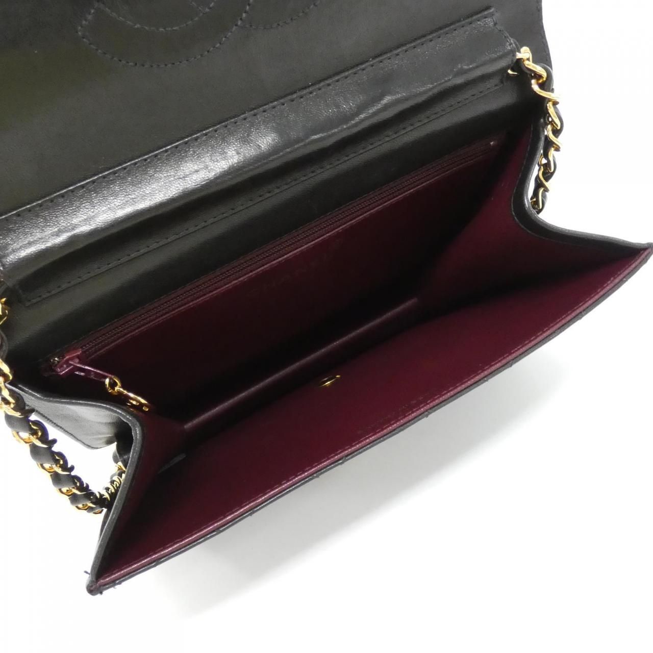 Chanel Vintage Shoulder Bag — view 7