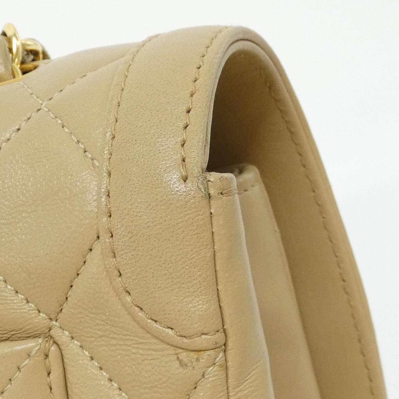 Chanel Vintage Shoulder Bag — view 5