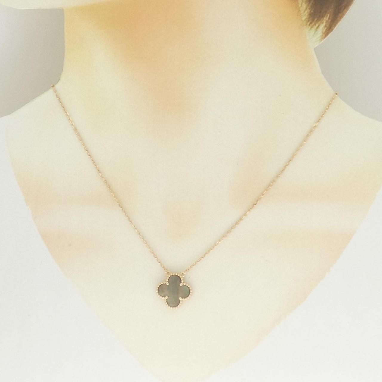 Van Cleef & Arpels Vintage Alhambra Necklace — view 5