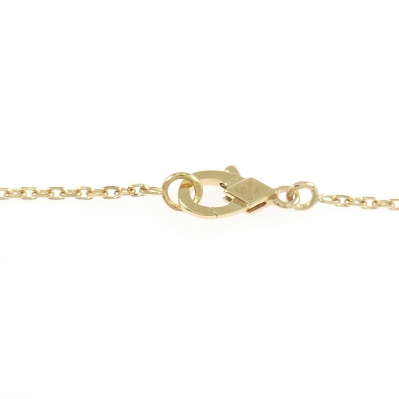Van Cleef & Arpels Vintage Alhambra Necklace — view 4