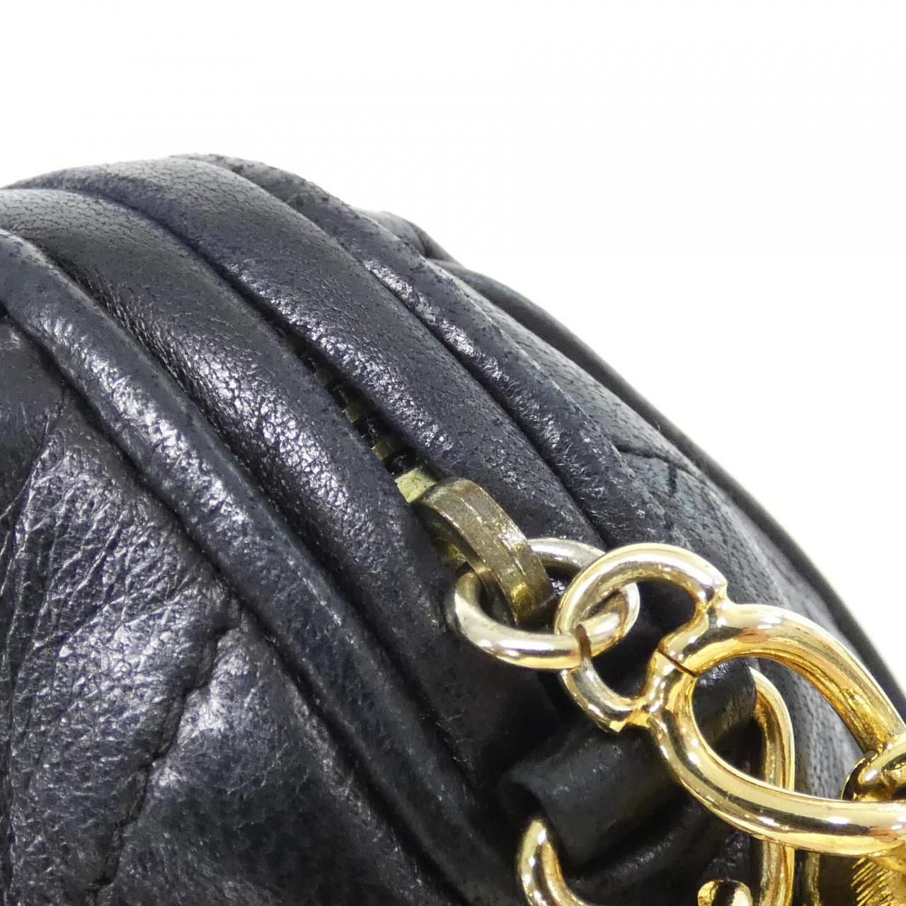 Chanel Vintage Shoulder Bag — view 7