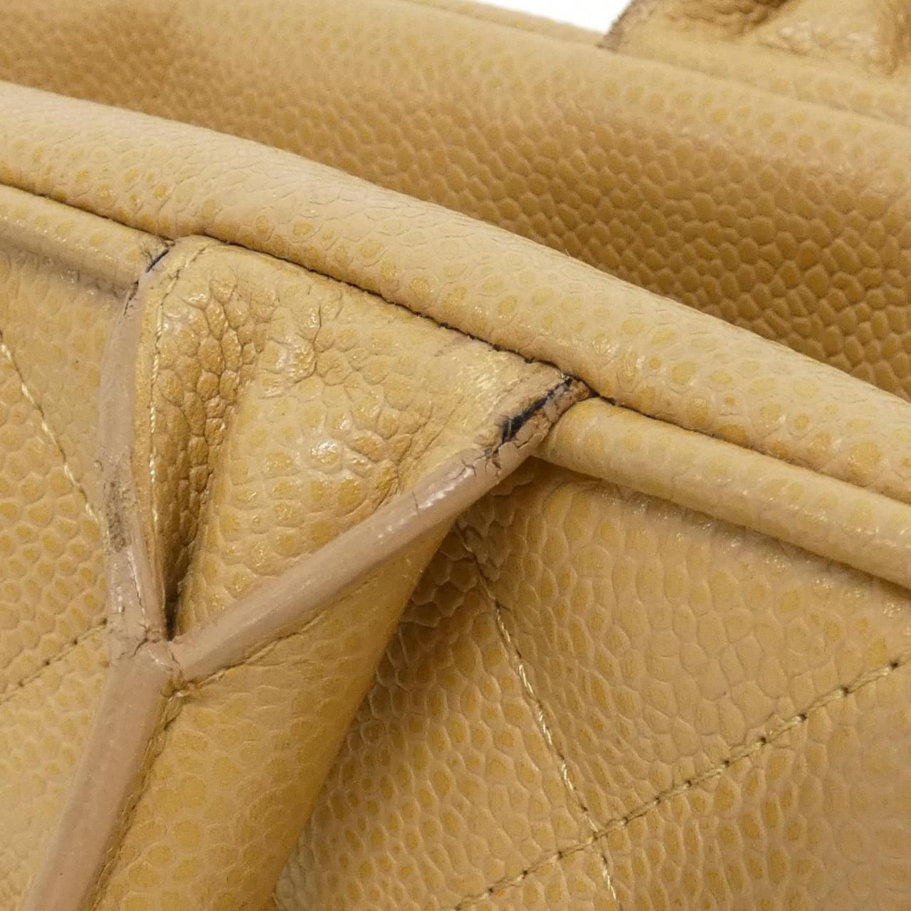 Chanel Vintage Shoulder Bag — view 5