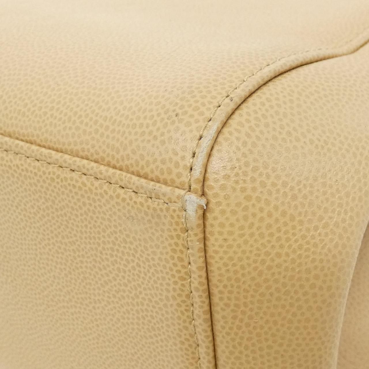 Chanel Vintage Shoulder Bag — view 3