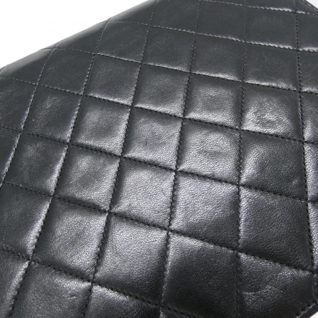 Chanel Vintage Shoulder Bag — view 4
