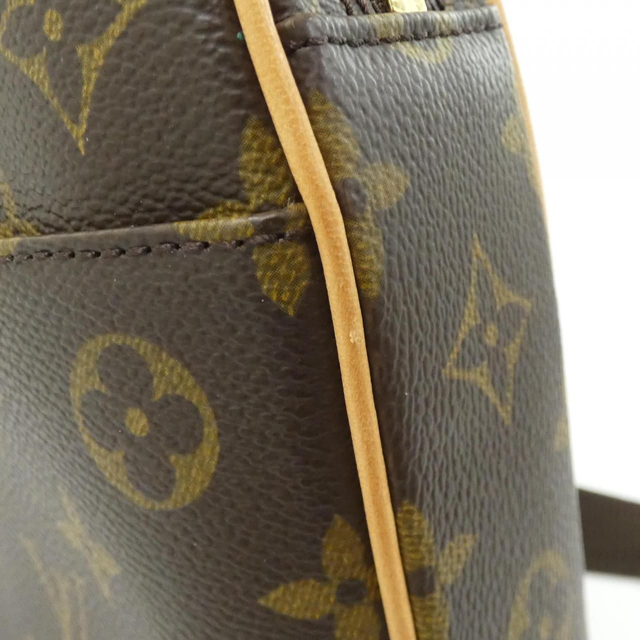 Louis Vuitton Vintage Monogram Pochette Gange — view 6