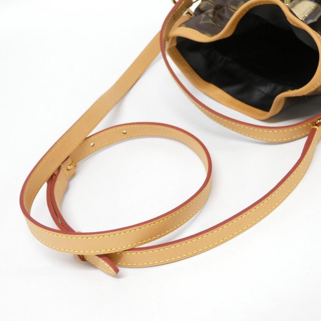 Louis Vuitton Monogram Of Bag — view 4