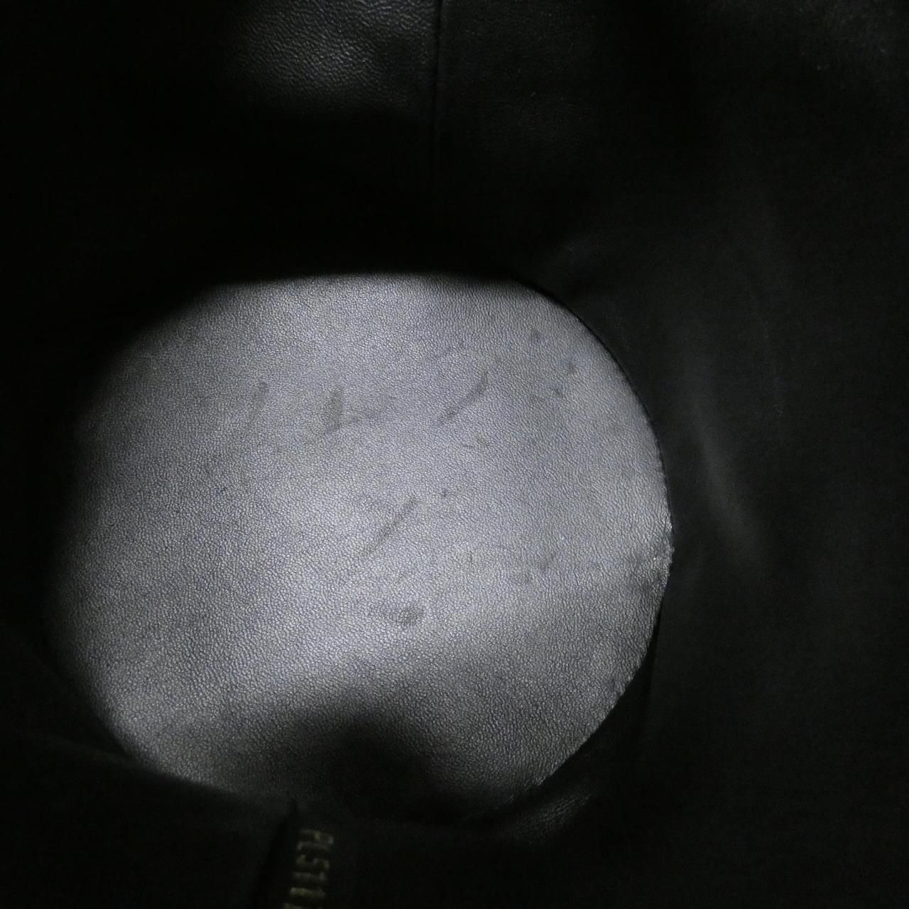 Louis Vuitton Monogram Of Bag — view 6