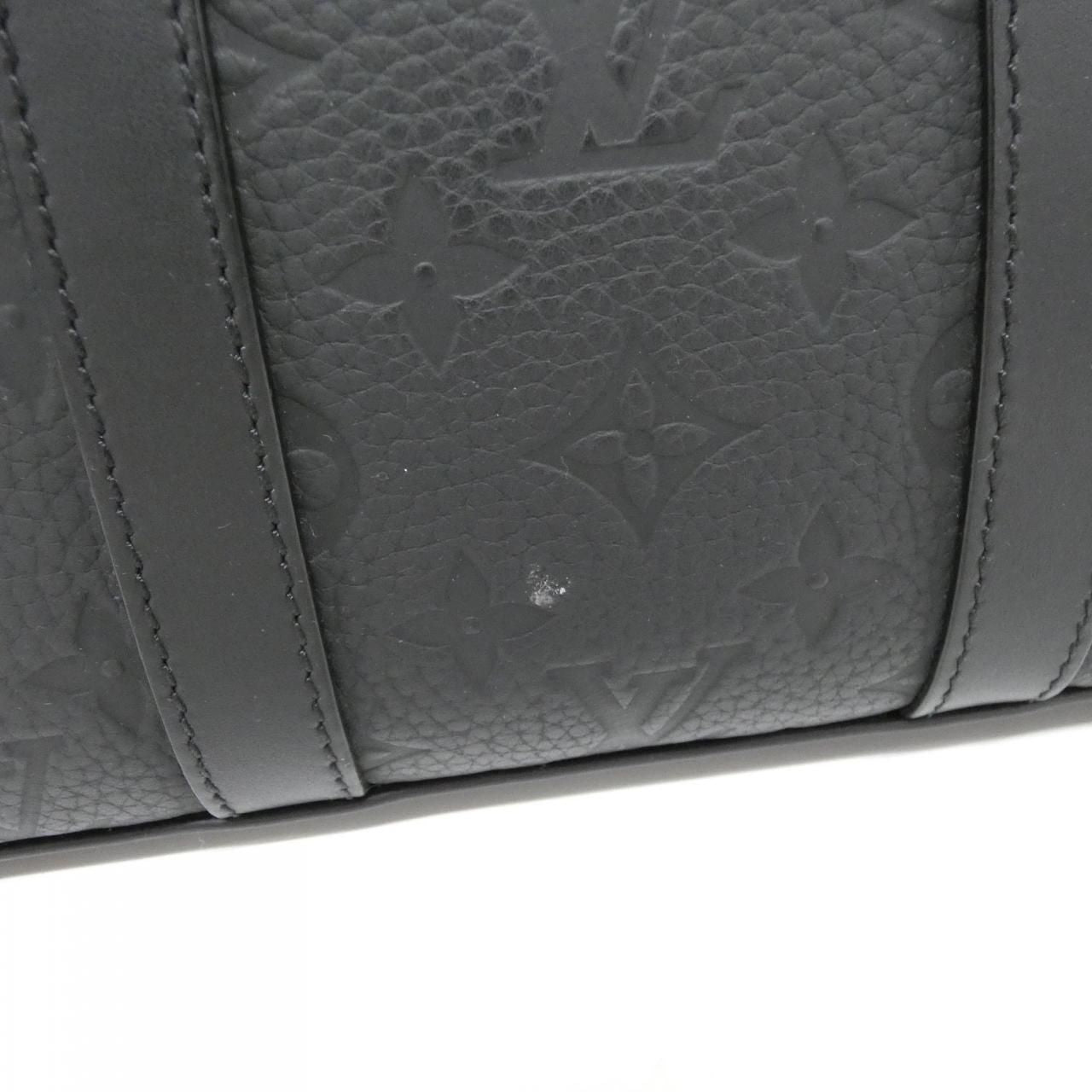 Louis Vuitton Taurillon Monogram Sac Plat Bag — view 3