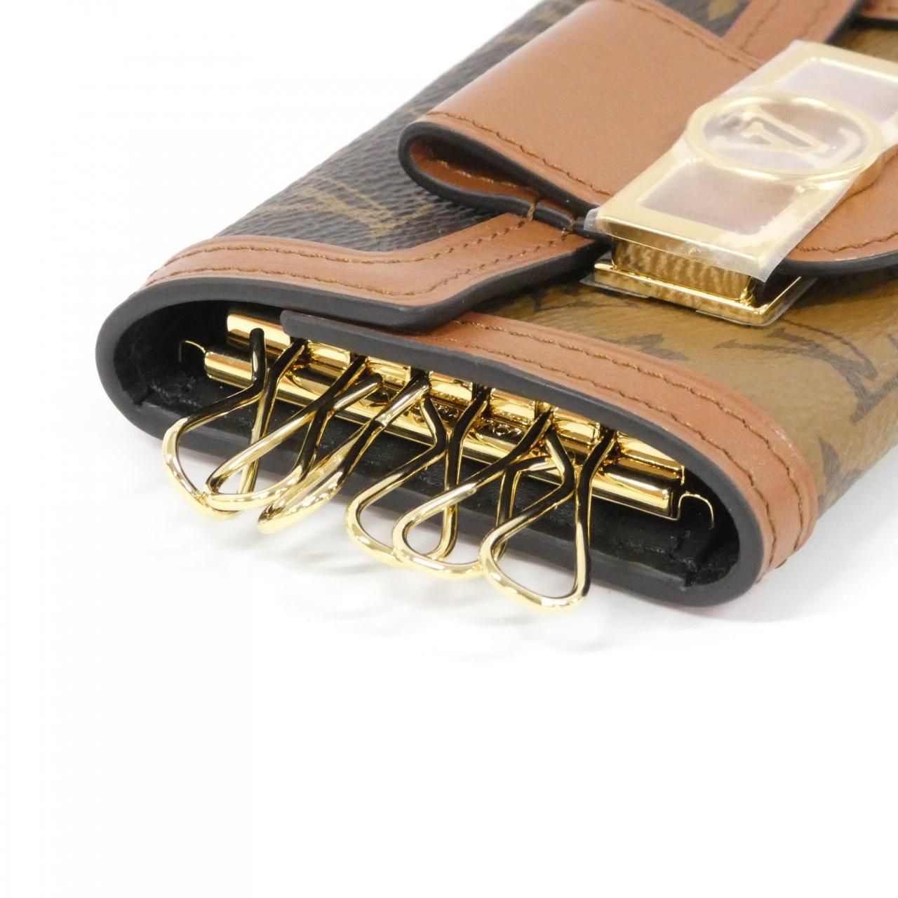 Louis Vuitton Monogram Key Case Multicles Key Holder — view 2