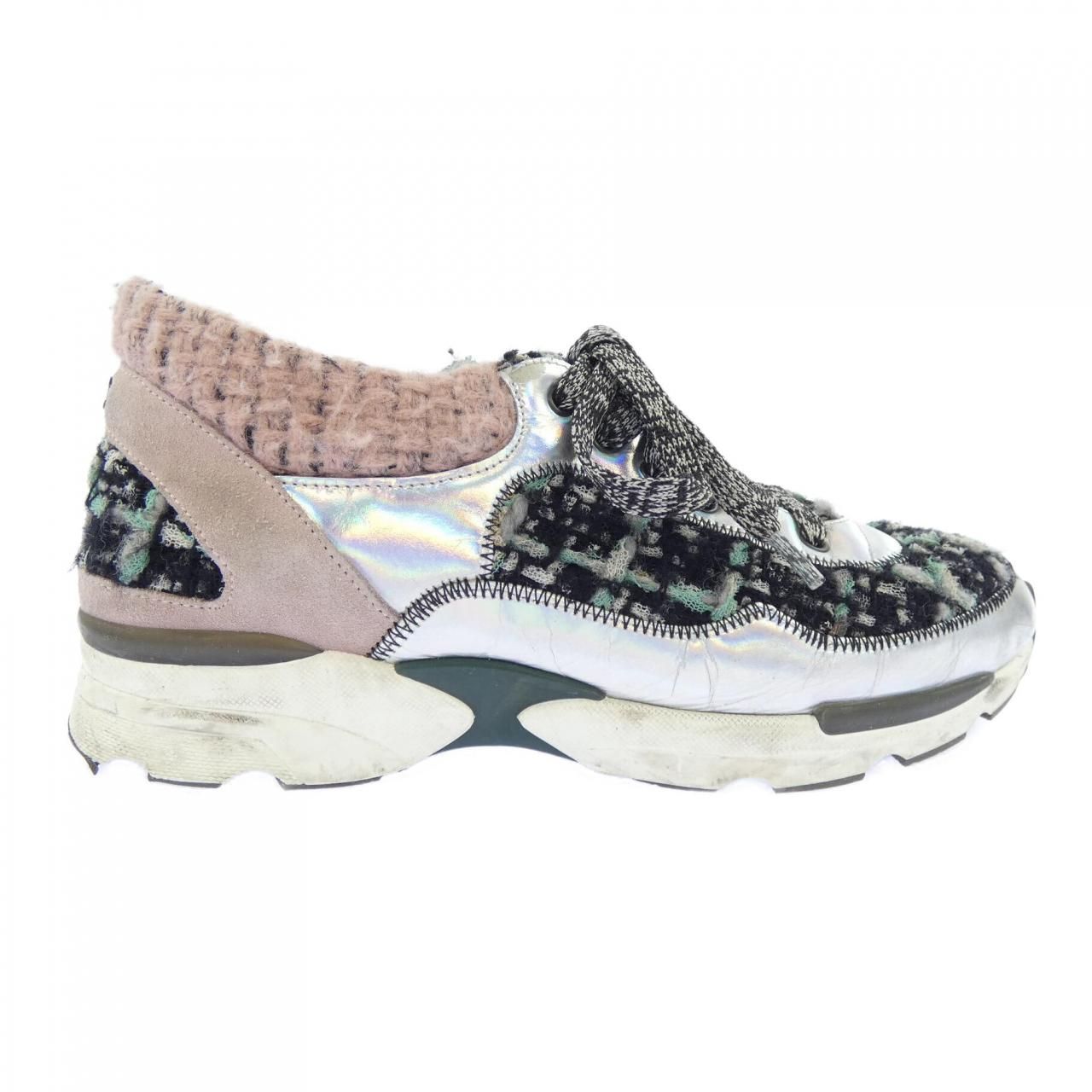 Chanel Sneakers Silver