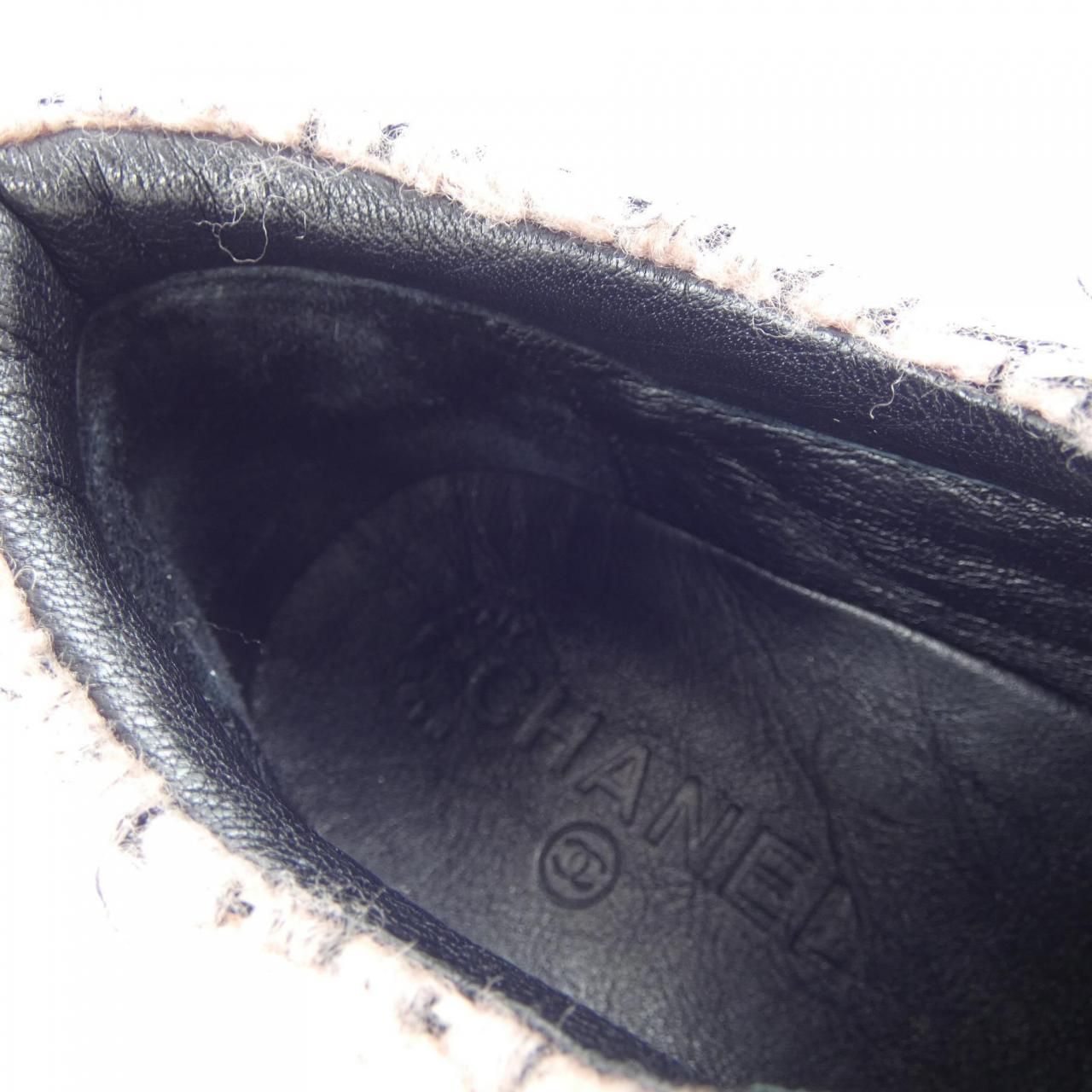Chanel Sneakers Silver — view 6