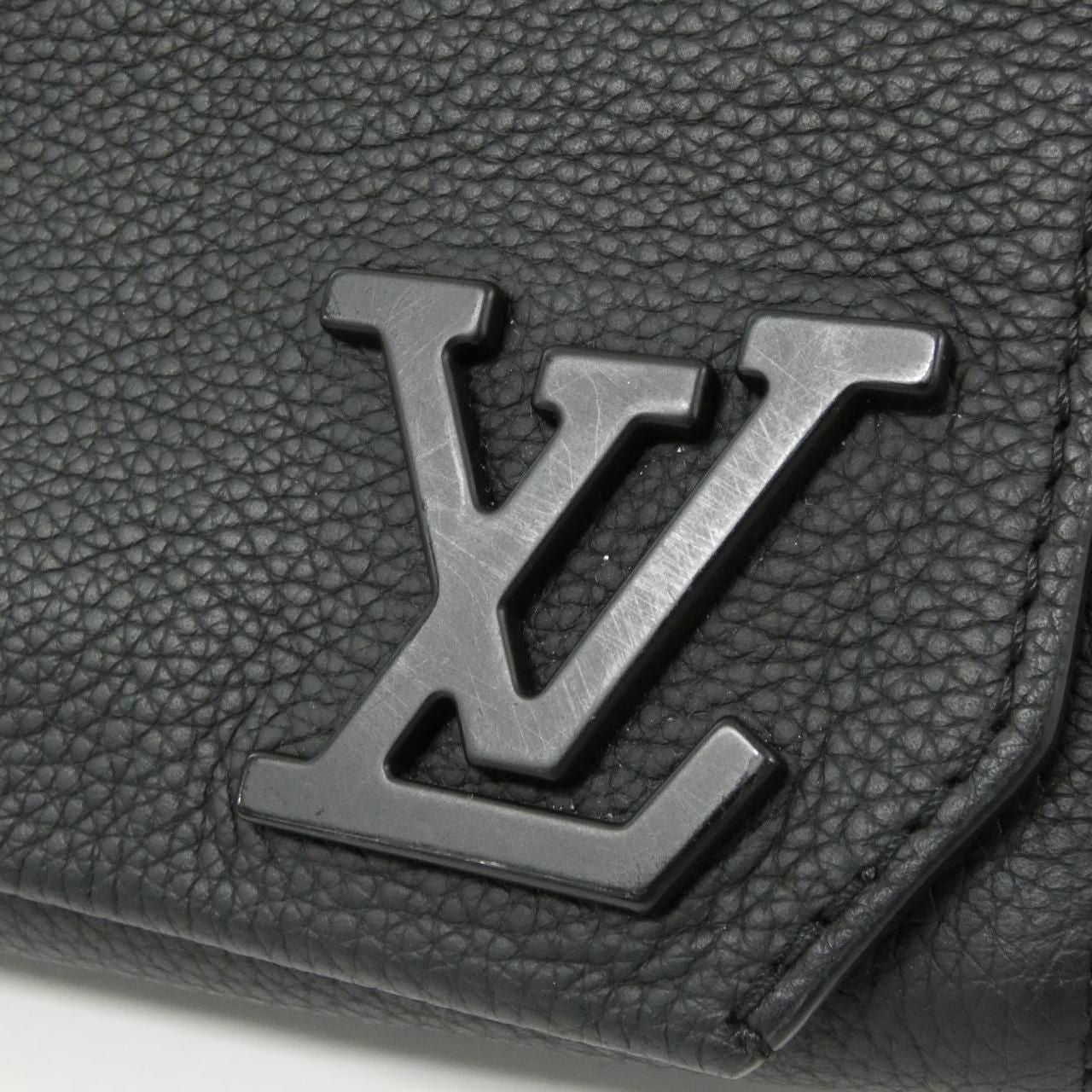 Louis Vuitton LV blamu Nineo Sling Belt Bag — view 4