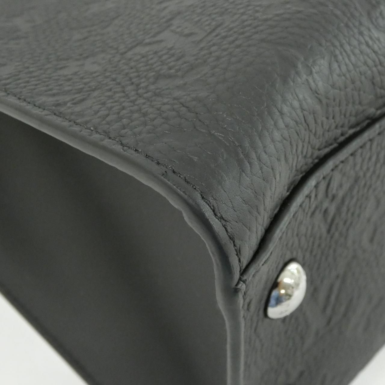 Louis Vuitton Taurillon Monogram Sac Plat Bag — view 2