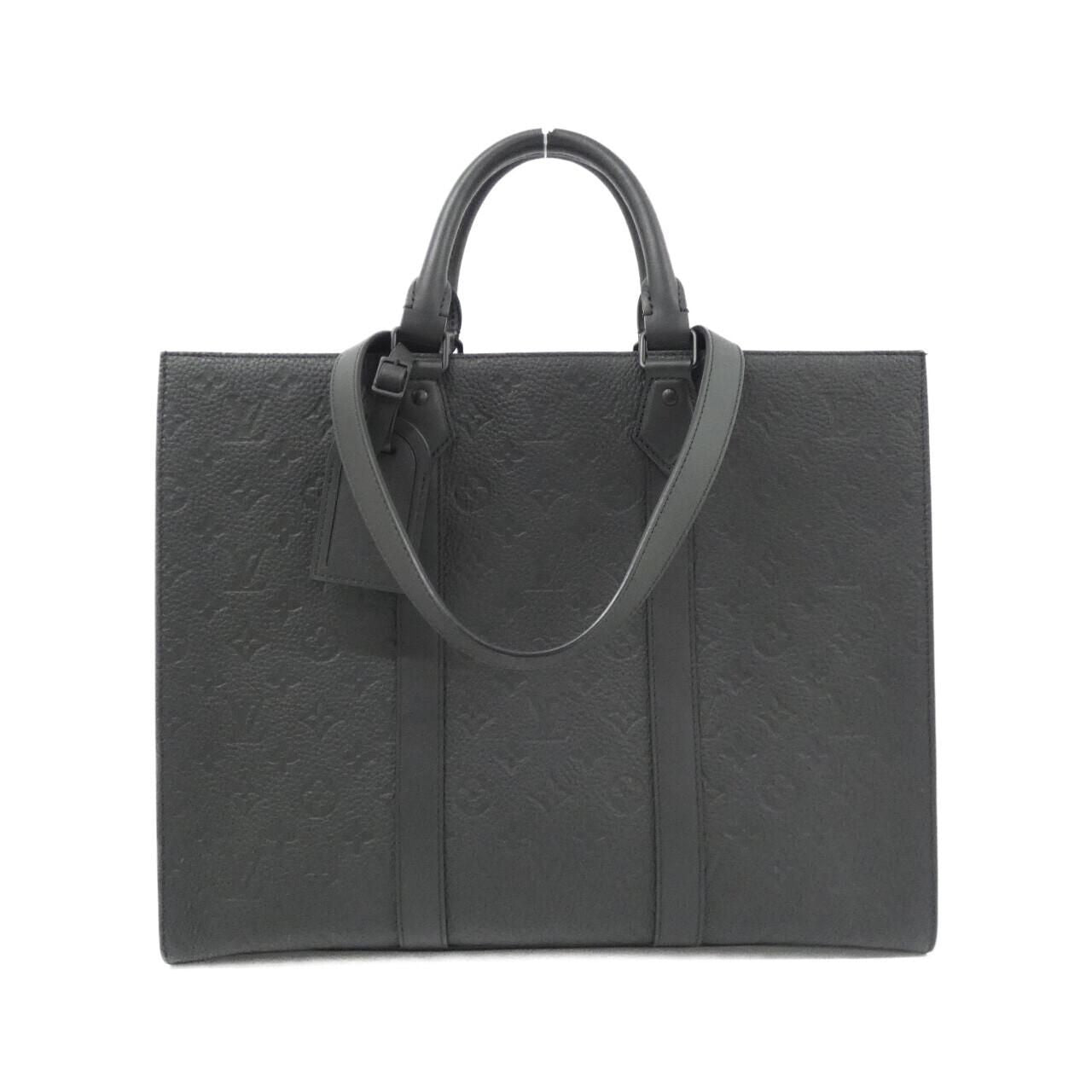 Louis Vuitton Taurillon Monogram Sac Plat Bag